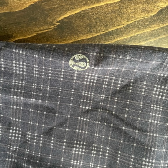 Lululemon swim shorts - Picture 5 of 8